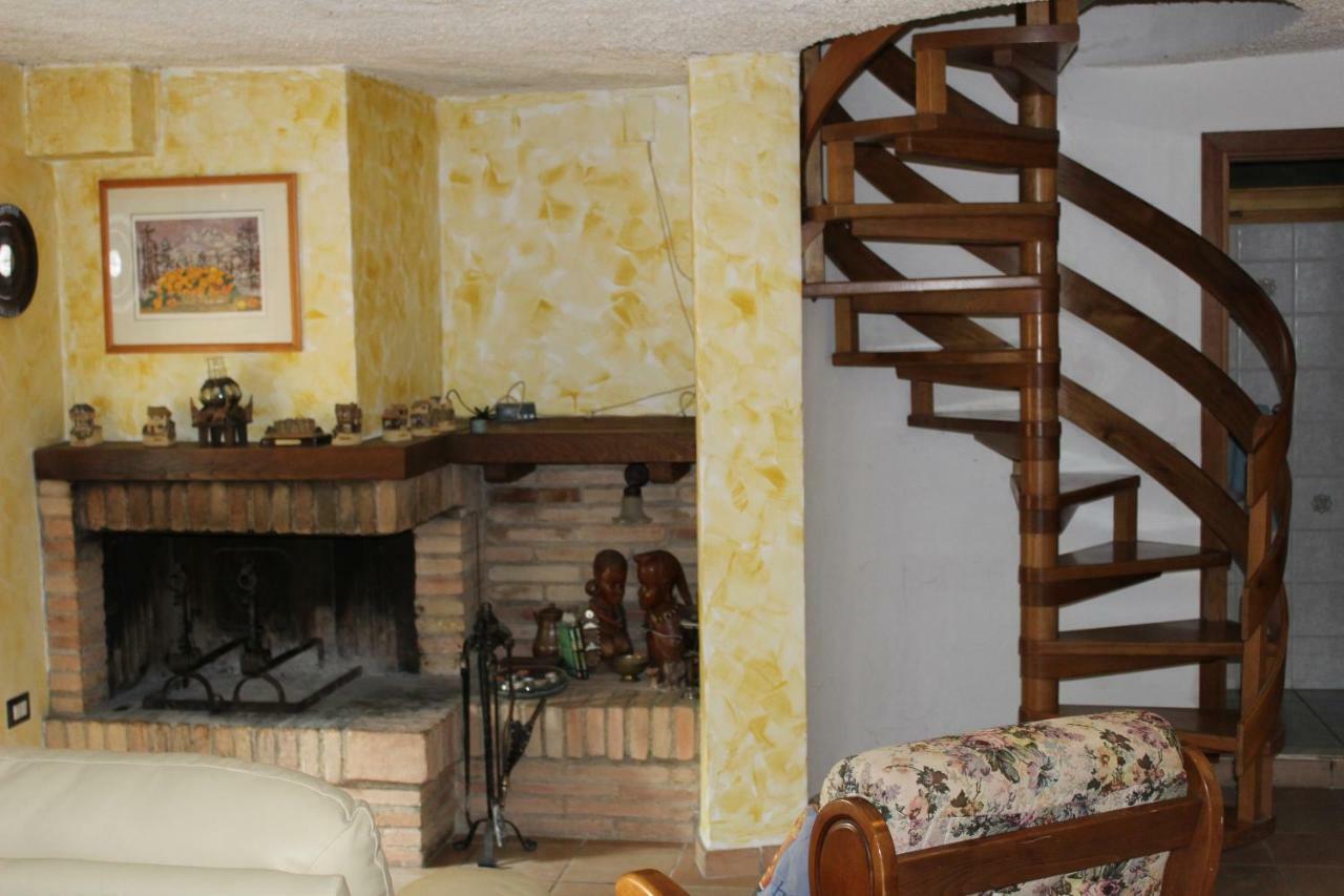 Апартаменти Casa Ruggy Перуджа Екстер'єр фото